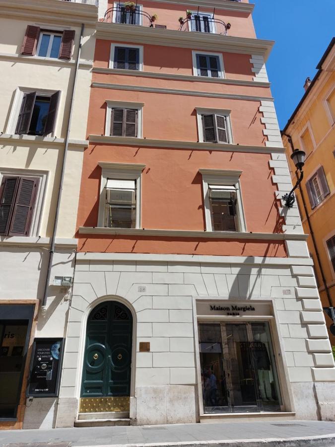 Apartamento Rock N - Piazza Di Spagna - Via Del Babuino Roma